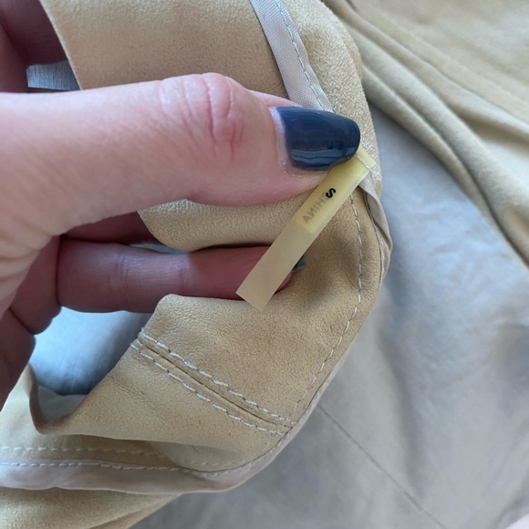 Veda cream leather vest - Picture 5 of 6